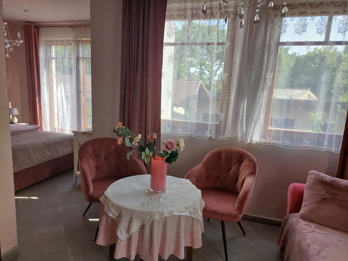La Brigitte Et Bernd Hotel Хенигсдорф Екстериор снимка